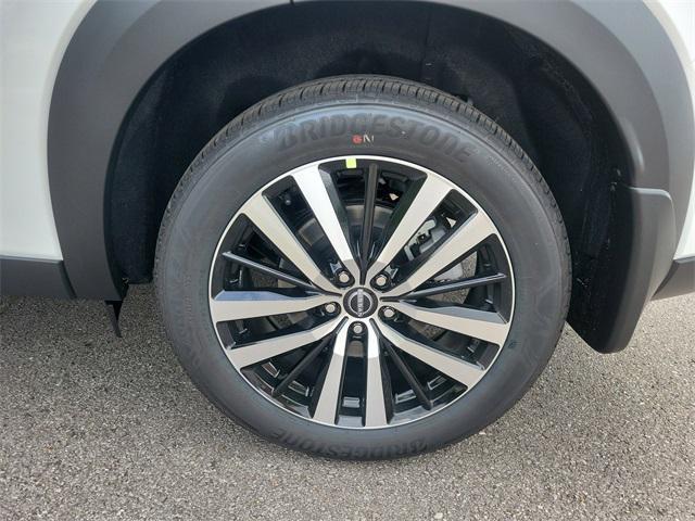 new 2025 Nissan Pathfinder car, priced at $50,969