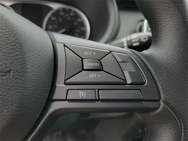 new 2025 Nissan Kicks car, priced at $23,760
