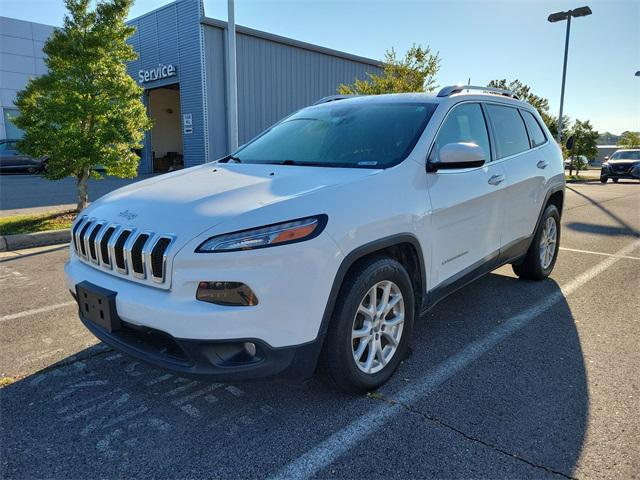 used 2017 Jeep Cherokee car, priced at $10,989