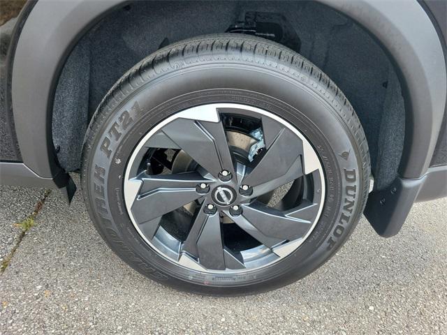 new 2025 Nissan Rogue car, priced at $33,985