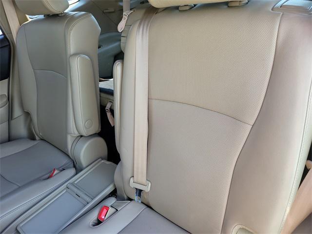 used 2013 Toyota Highlander car, priced at $11,720