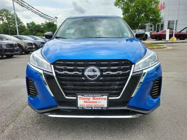 new 2025 Nissan Kicks car, priced at $23,850