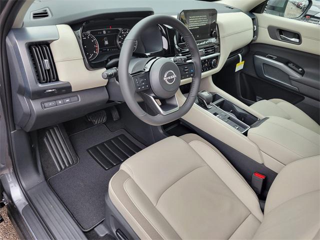 new 2025 Nissan Pathfinder car, priced at $44,586