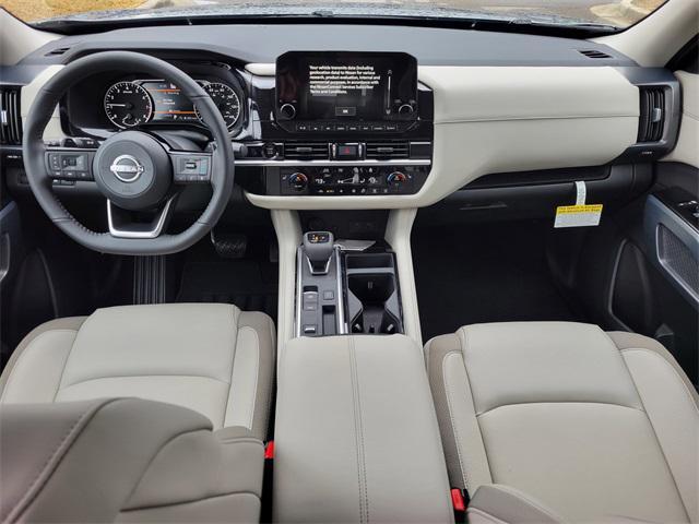 new 2025 Nissan Pathfinder car, priced at $44,586