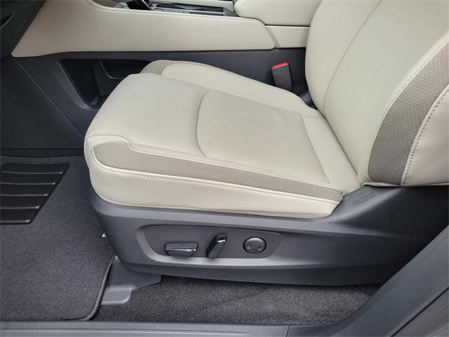 new 2025 Nissan Pathfinder car, priced at $44,586