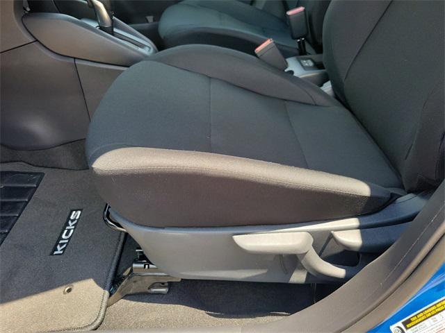 new 2025 Nissan Kicks car, priced at $23,425
