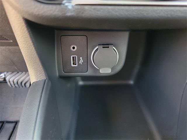 new 2025 Nissan Kicks car, priced at $23,425