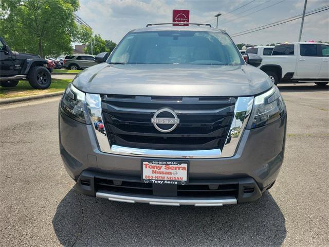 new 2025 Nissan Pathfinder car, priced at $47,555