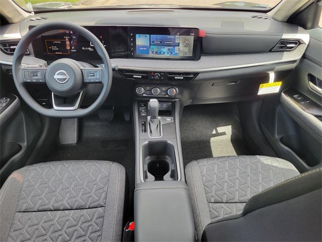 new 2025 Nissan Kicks car, priced at $27,180