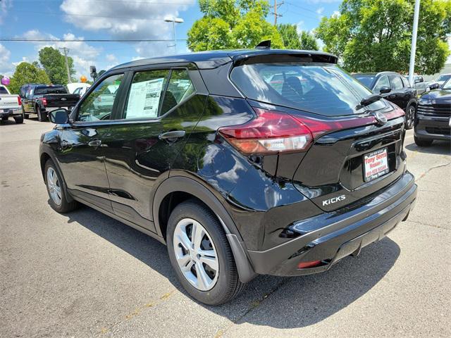 new 2025 Nissan Kicks car, priced at $23,850