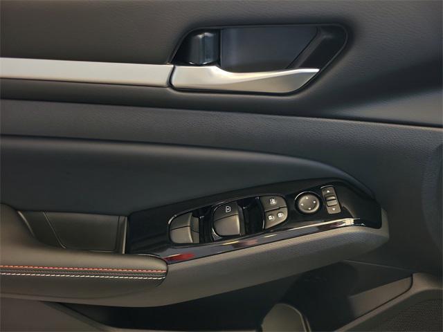 new 2025 Nissan Altima car, priced at $33,520
