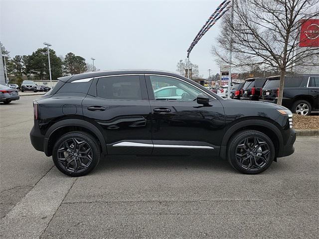 new 2025 Nissan Kicks car, priced at $29,986