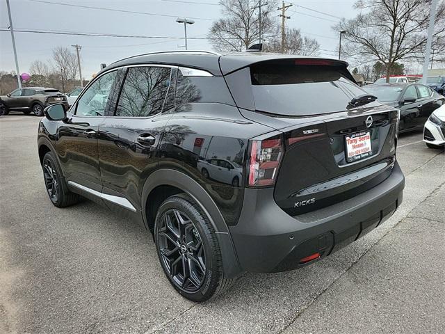 new 2025 Nissan Kicks car, priced at $29,986