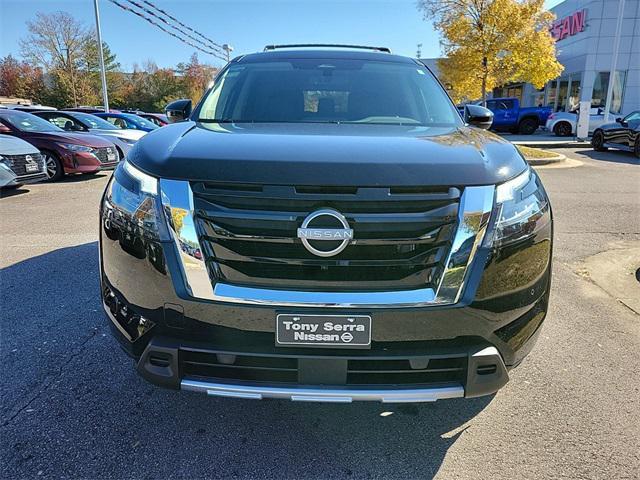 new 2025 Nissan Pathfinder car, priced at $48,600