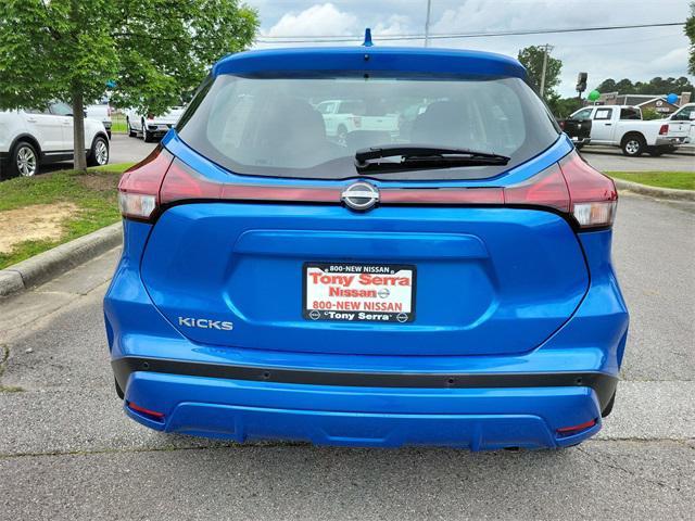 new 2025 Nissan Kicks car, priced at $23,850