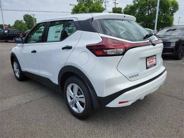 new 2025 Nissan Kicks car, priced at $23,760