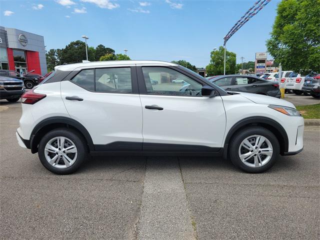 new 2025 Nissan Kicks car, priced at $23,760