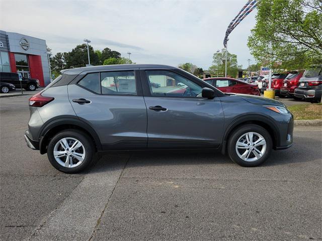 new 2025 Nissan Kicks car, priced at $22,980