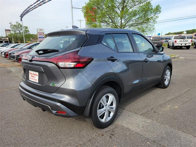 new 2025 Nissan Kicks car, priced at $22,980