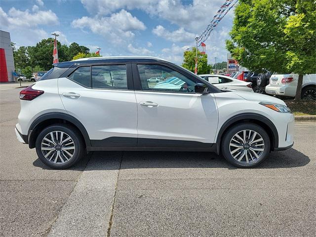 new 2024 Nissan Kicks car, priced at $25,765