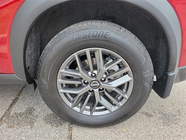 used 2025 Nissan Rogue car, priced at $23,998