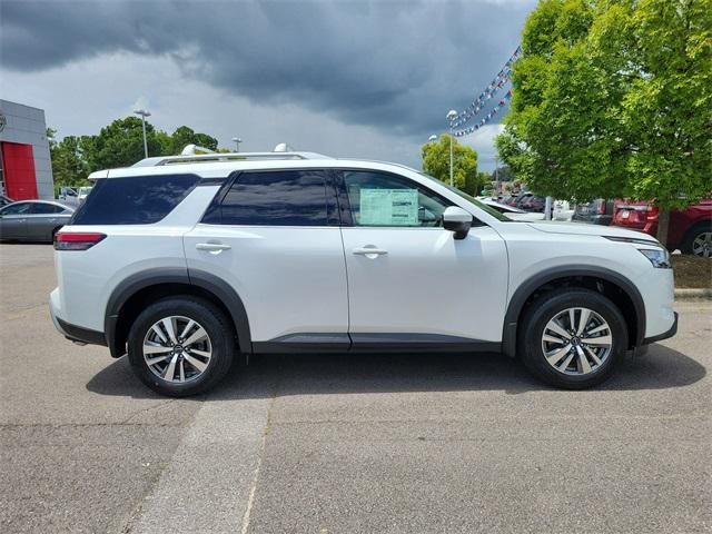 new 2025 Nissan Pathfinder car, priced at $44,592