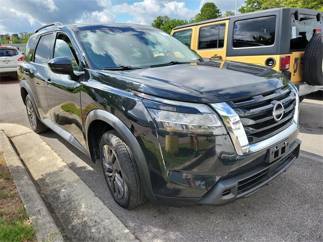 used 2022 Nissan Pathfinder car, priced at $24,986