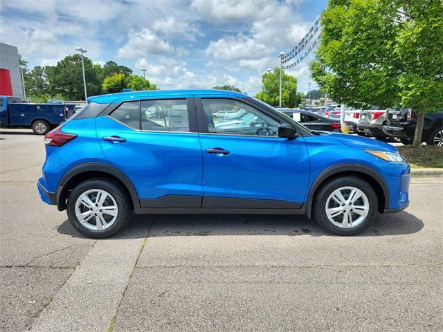 new 2025 Nissan Kicks car, priced at $23,850