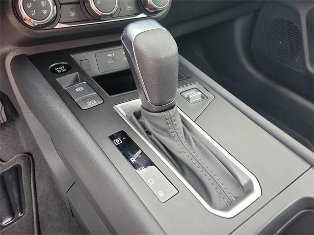 new 2025 Nissan Kicks car, priced at $25,595