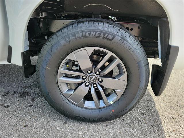 new 2025 Nissan Frontier car, priced at $38,432