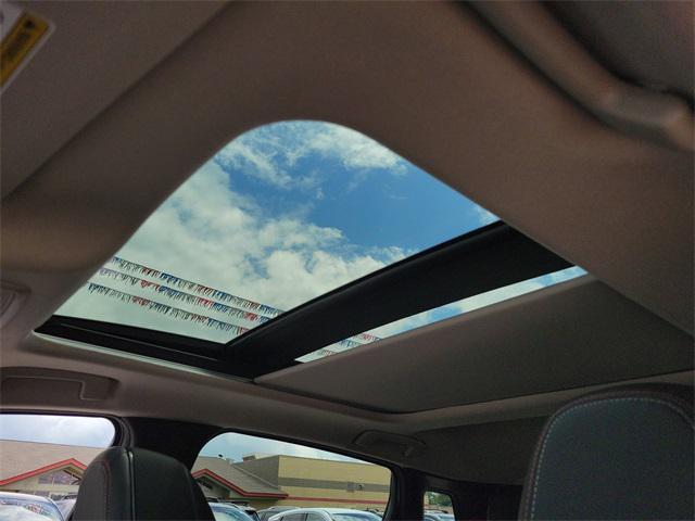 new 2025 Nissan Kicks car, priced at $31,030