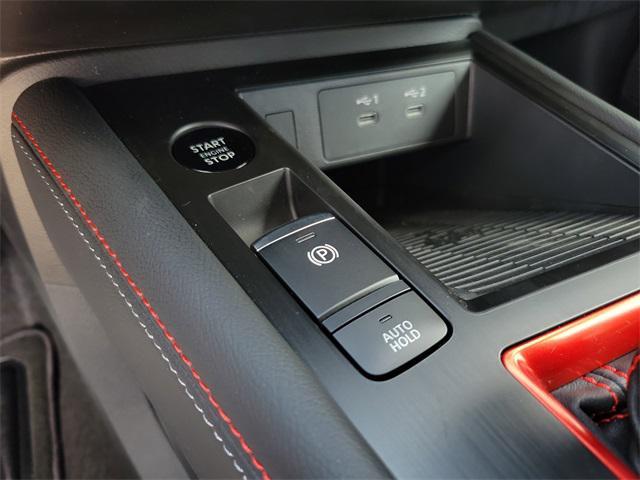 new 2025 Nissan Kicks car, priced at $29,989