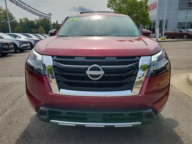 used 2024 Nissan Pathfinder car, priced at $38,997