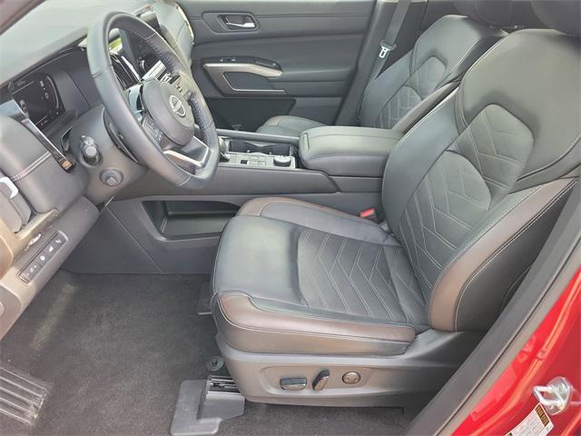 used 2024 Nissan Pathfinder car, priced at $38,997