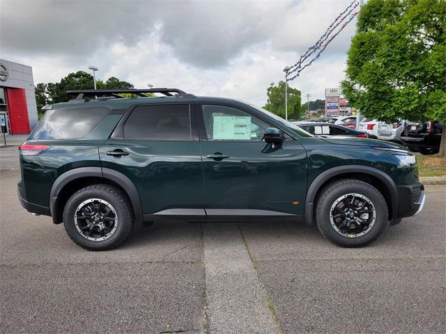new 2025 Nissan Pathfinder car, priced at $43,980