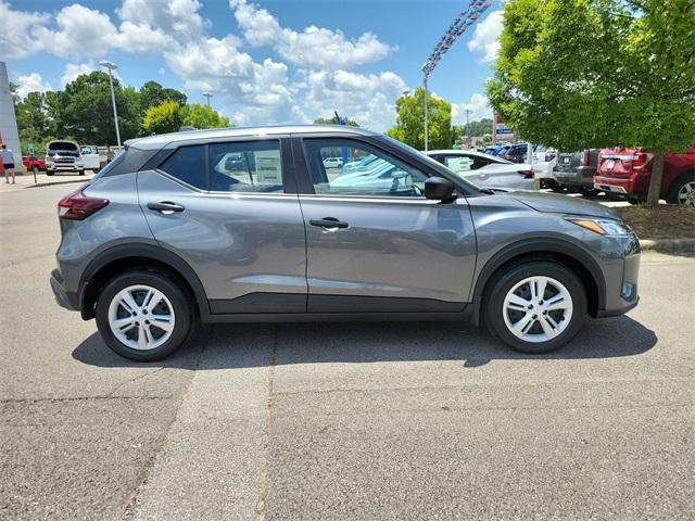 new 2025 Nissan Kicks car, priced at $23,760