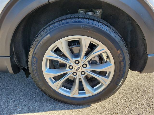 used 2024 Ford Explorer car, priced at $30,998