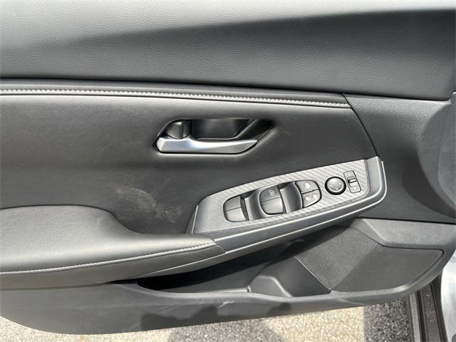 new 2025 Nissan Sentra car, priced at $24,125
