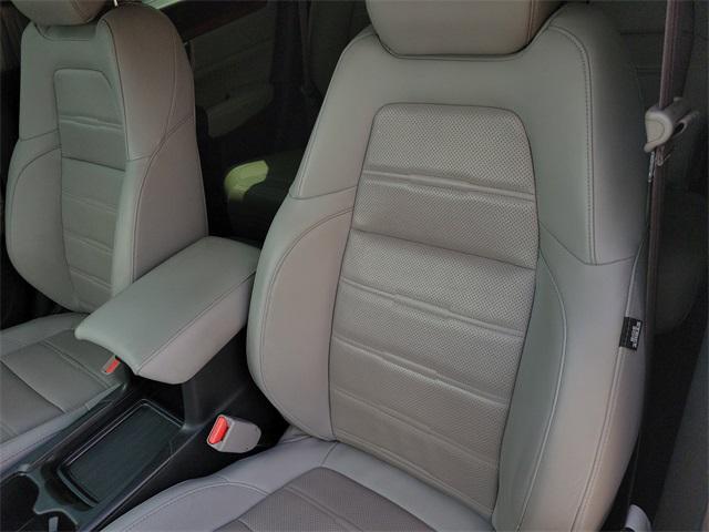 used 2020 Honda CR-V car, priced at $27,989