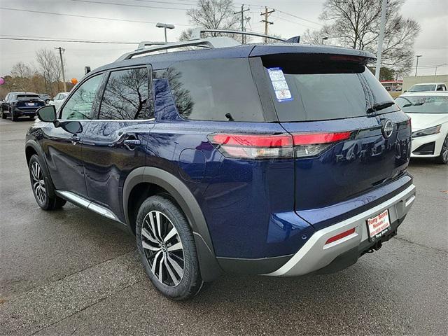 new 2025 Nissan Pathfinder car, priced at $48,686