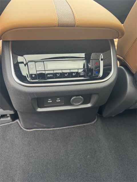 new 2025 Nissan Armada car, priced at $85,980