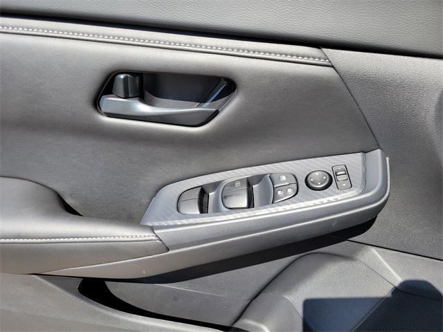 new 2025 Nissan Sentra car, priced at $22,890