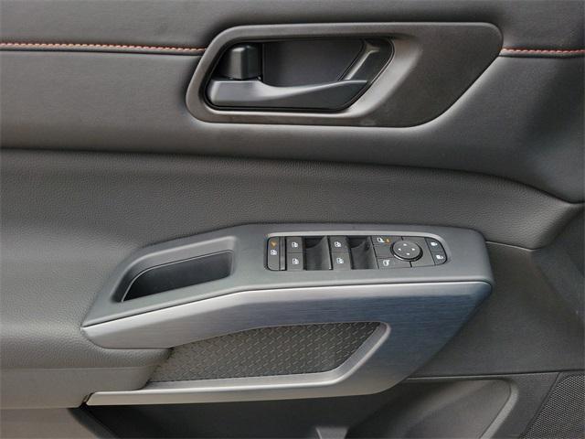 new 2025 Nissan Pathfinder car, priced at $46,505