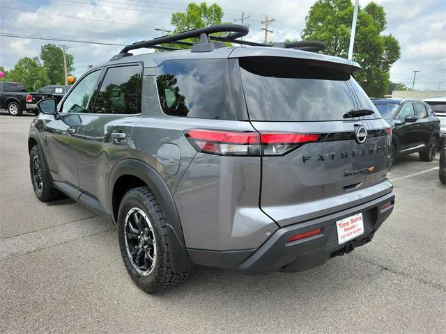 new 2025 Nissan Pathfinder car, priced at $46,505