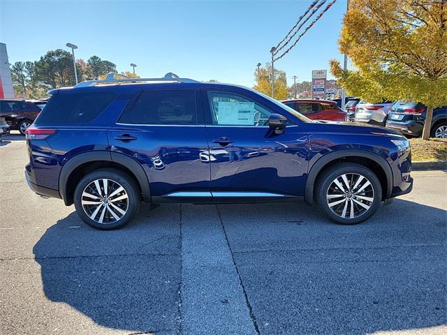 new 2025 Nissan Pathfinder car, priced at $55,350