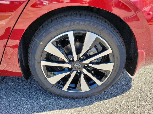 new 2025 Nissan Sentra car, priced at $25,300