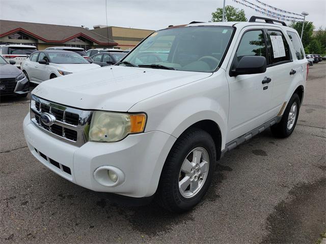 used 2009 Ford Escape car, priced at $12,989