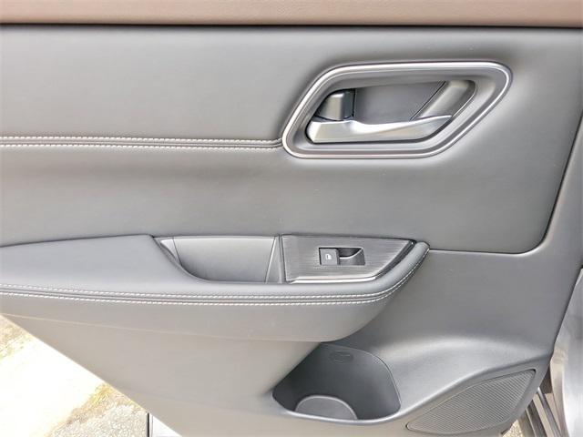 used 2021 Nissan Rogue car, priced at $21,989