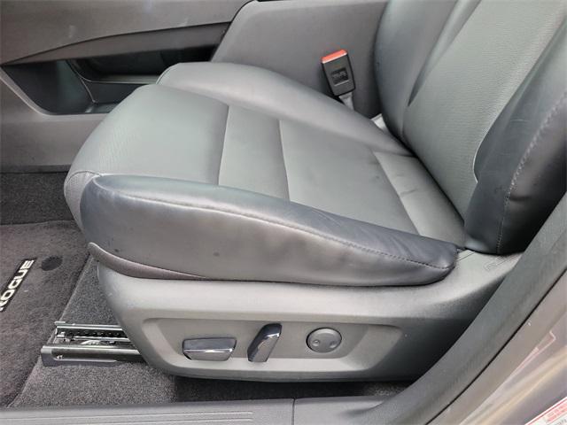 used 2021 Nissan Rogue car, priced at $21,989