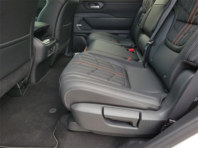 new 2025 Nissan Armada car, priced at $81,585